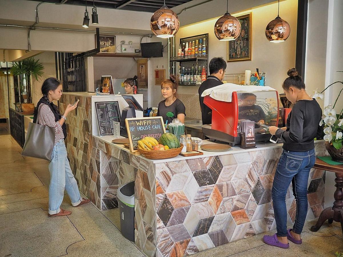 Отель Hp House Cafe' Чиангмай Экстерьер фото